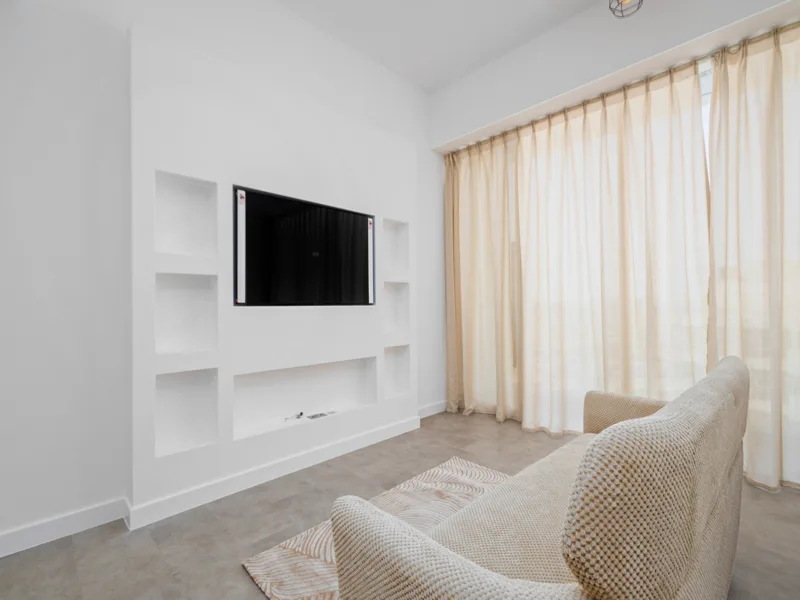 2 bedroom apartment for rent in Sports City, Dubai — photo 3