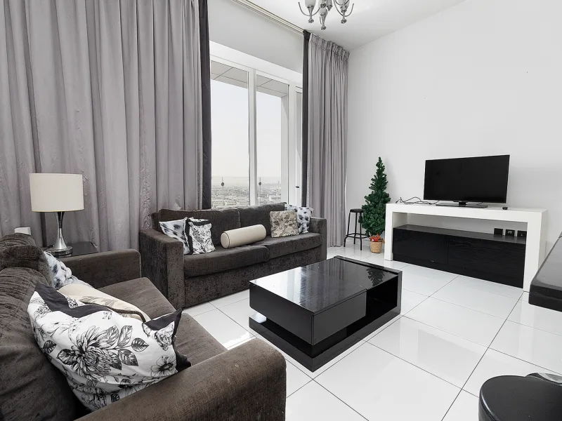 Fully Furnished 2BR