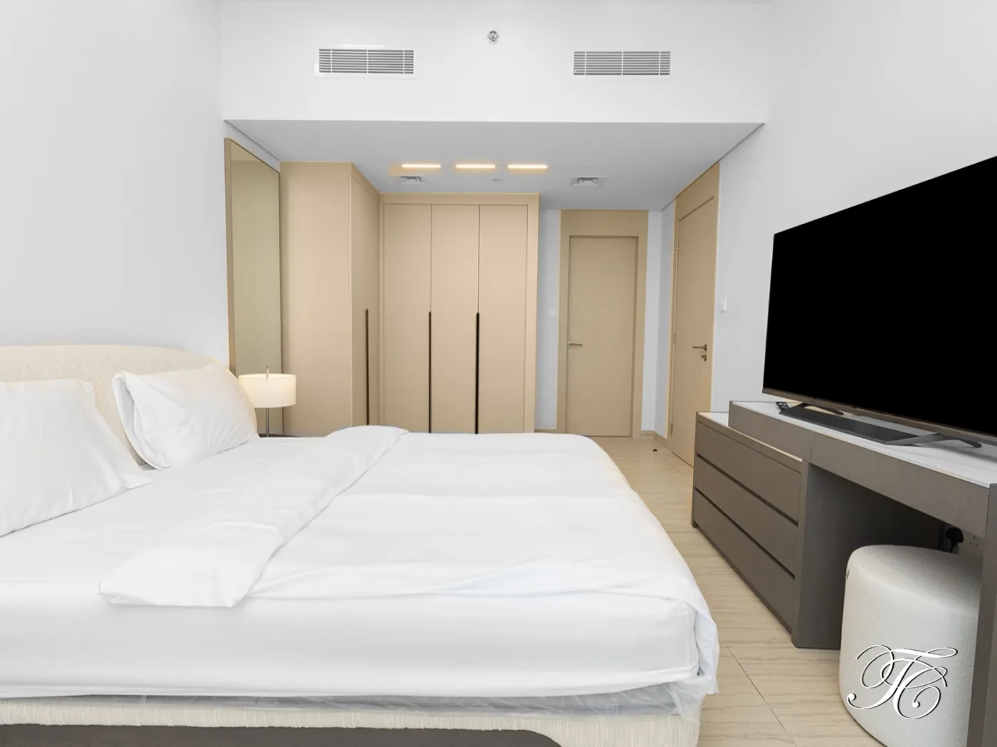 1 bedroom apartment for rent in City Of Arabia, Dubai — photo 3