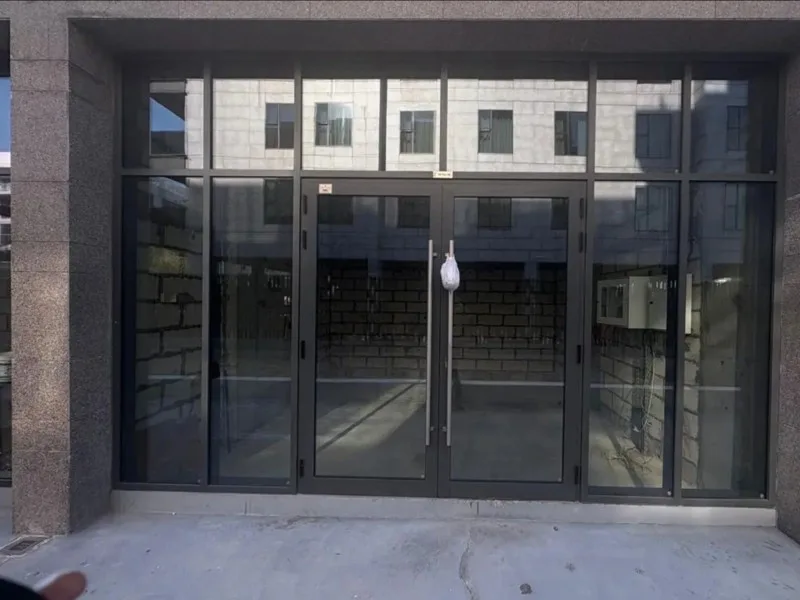 Prime Retail Space